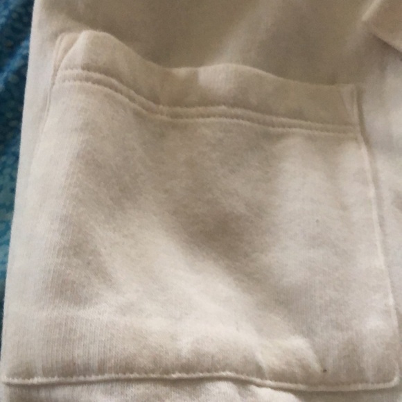 Cream colored fleece cardigan with pockets new with pockets - Picture 4 of 11